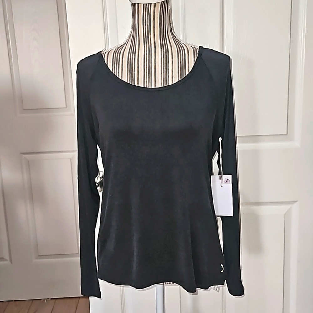 Jessica Simpson Activewear Women  Cut out back with twist T-shirts Top Size M
